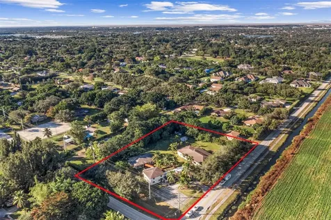 13601 SW 26th Street Davie FL 33325