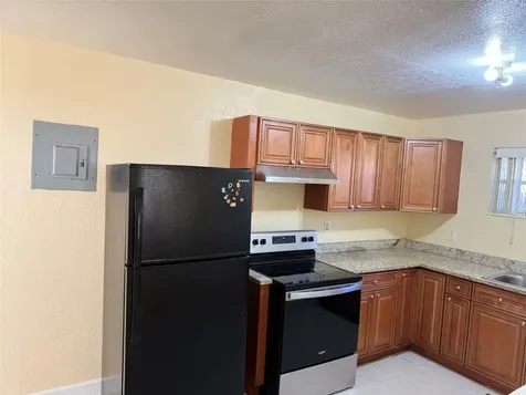 2127 NW 7th Street Fort Lauderdale FL 33311