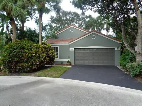 1020 NW 108th Avenue Plantation FL 33322