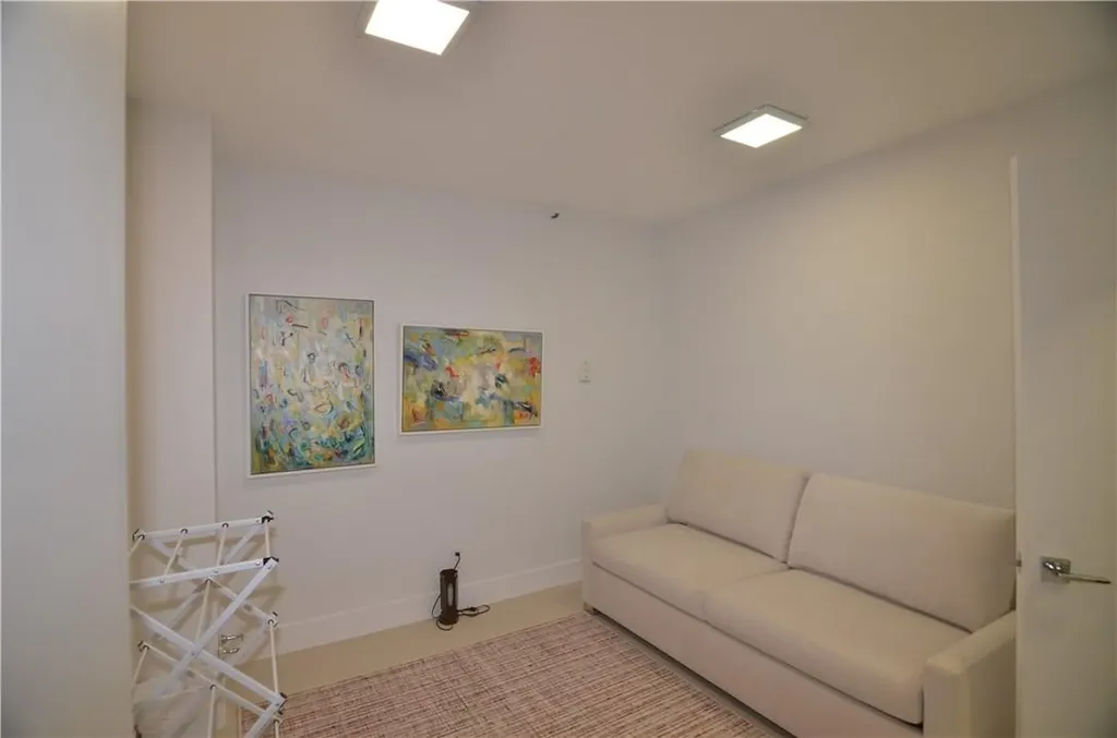 19355 Turnberry Way Aventura FL 33180