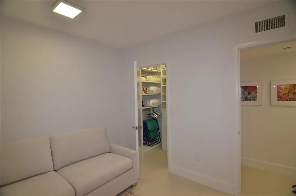 19355 Turnberry Way Aventura FL 33180