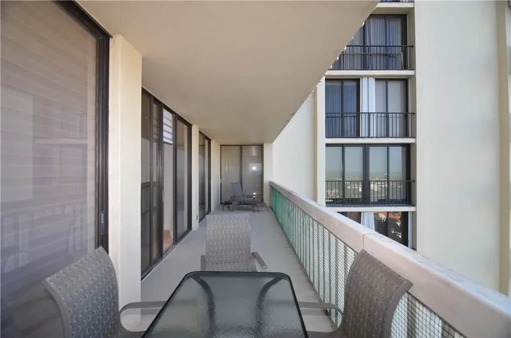 19355 Turnberry Way Aventura FL 33180