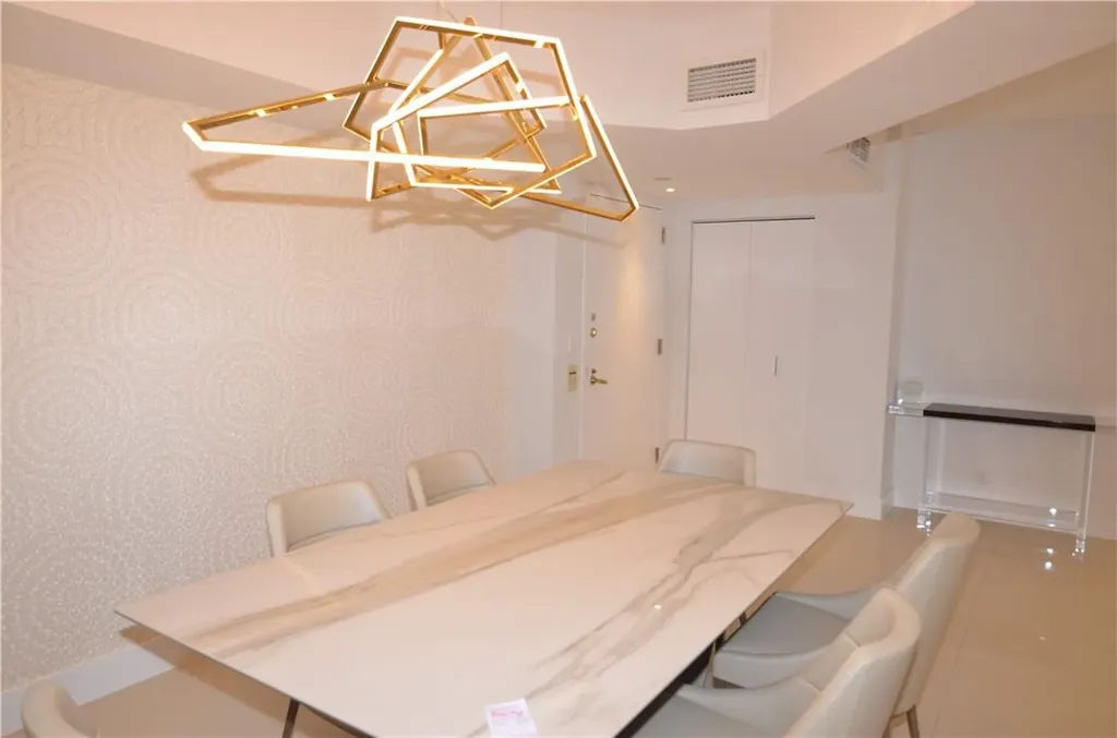 19355 Turnberry Way Aventura FL 33180
