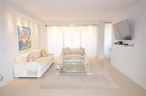 19355 Turnberry Way Aventura FL 33180