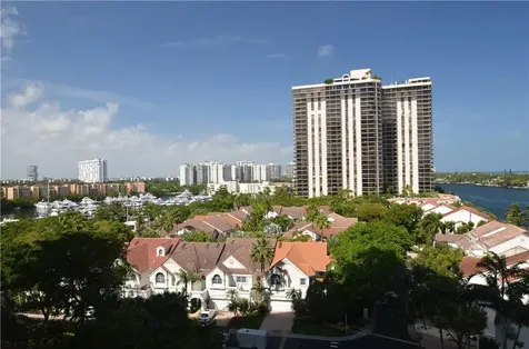 19355 Turnberry Way Aventura FL 33180