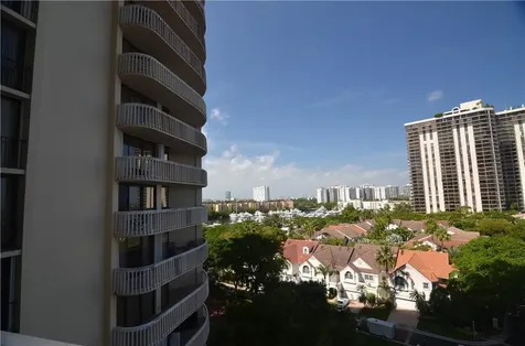 19355 Turnberry Way Aventura FL 33180