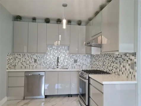 906 NE 3 Street Hallandale Beach FL 33009