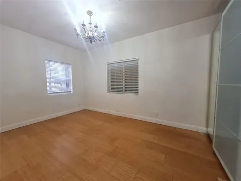 906 NE 3 Street Hallandale Beach FL 33009
