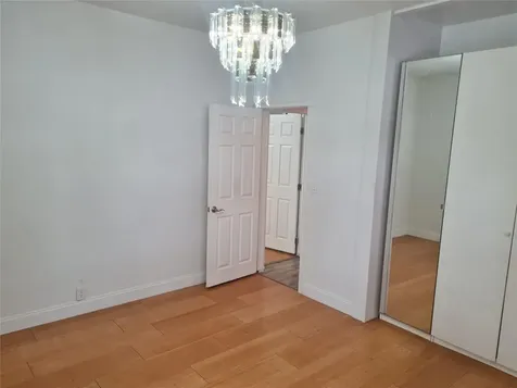 906 NE 3 Street Hallandale Beach FL 33009