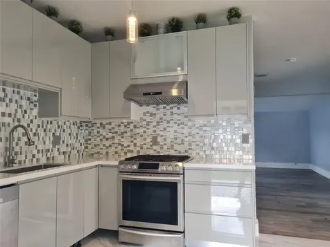 906 NE 3 Street Hallandale Beach FL 33009