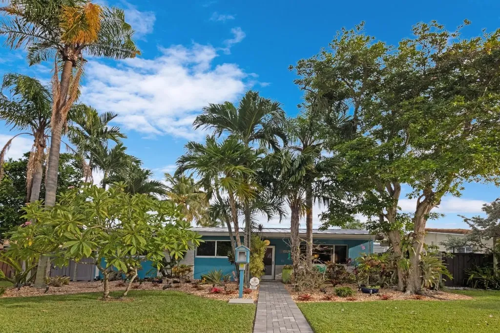 1512 Scott Street Hollywood FL 33020