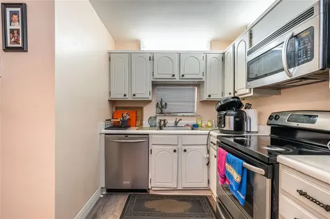 8930 S Hollybrook Boulevard Pembroke Pines FL 33025