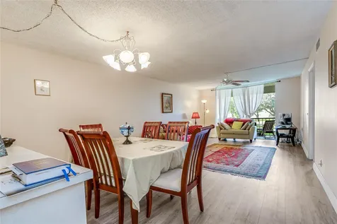 8930 S Hollybrook Boulevard Pembroke Pines FL 33025