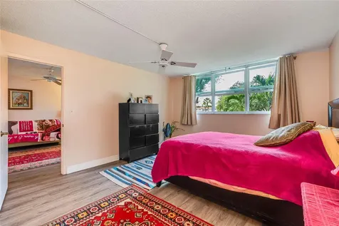8930 S Hollybrook Boulevard Pembroke Pines FL 33025