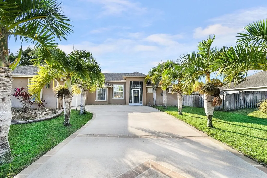 110 NW Aileen Street Port St Lucie FL 34983