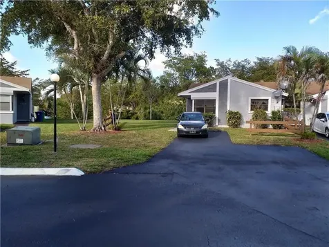 7865 NW 41st Court Sunrise FL 33351