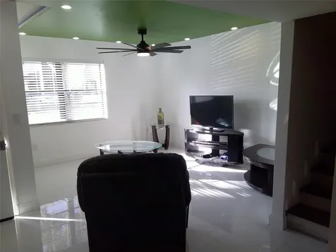 3810 SW 52nd Avenue Hollywood FL 33023