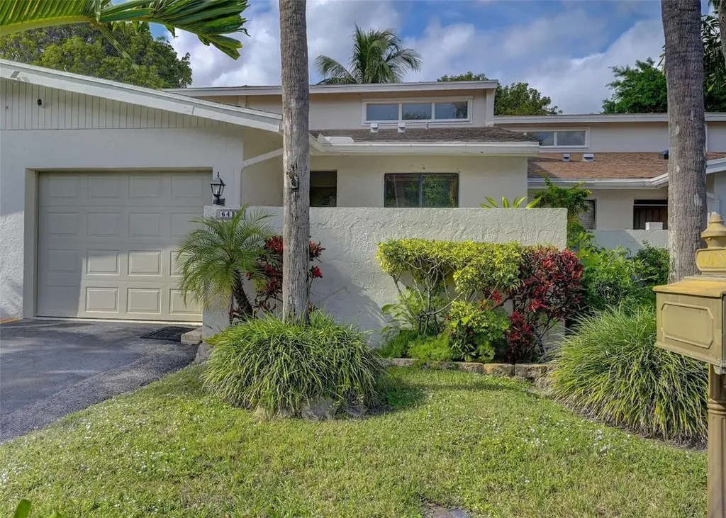 6415 Toulon Drive Boca Raton FL 33433