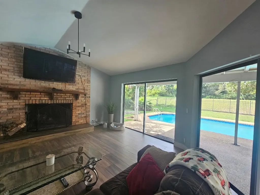 126 NW 89th Terrace Coral Springs FL 33071