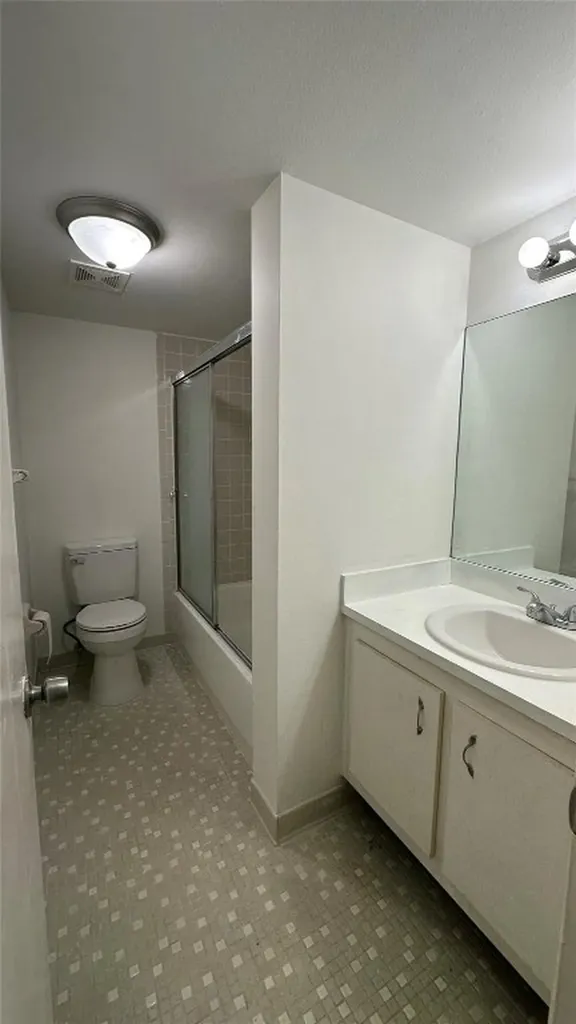 745 SE 1st Way Deerfield Beach FL 33441