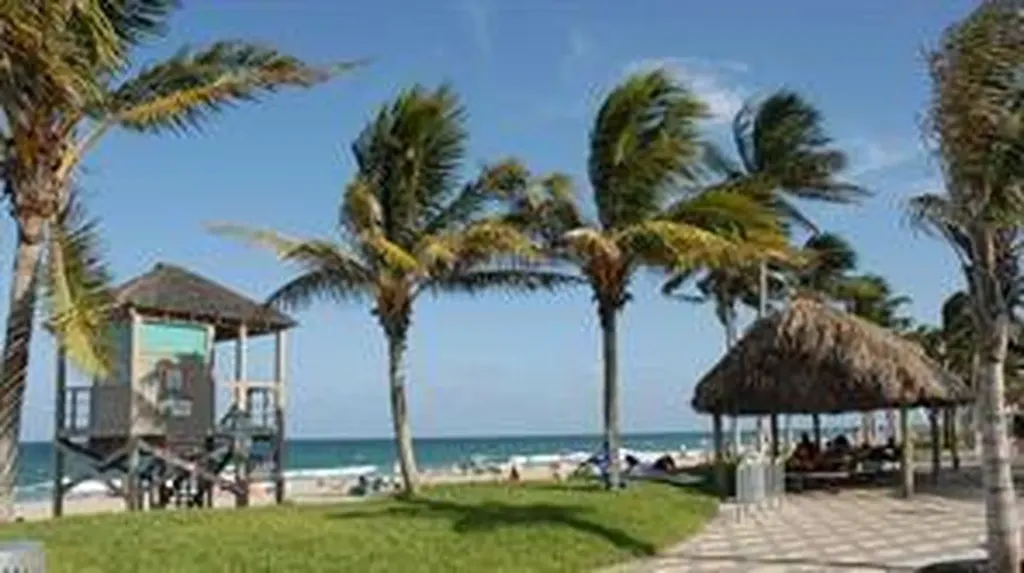 745 SE 1st Way Deerfield Beach FL 33441