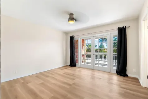 2420 SE 17 Fort Lauderdale FL 33019