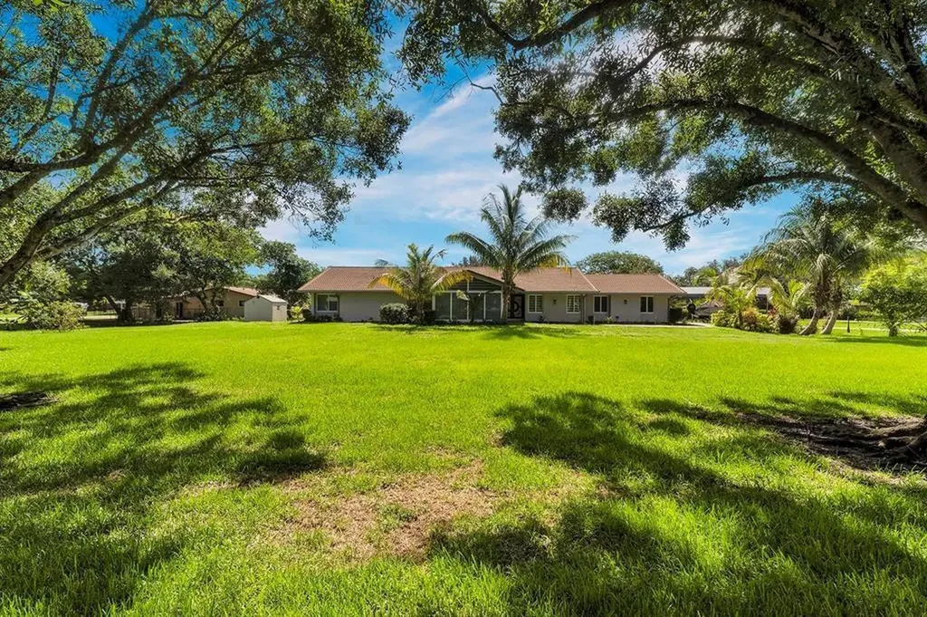 10820 SW 40th Street Davie FL 33328