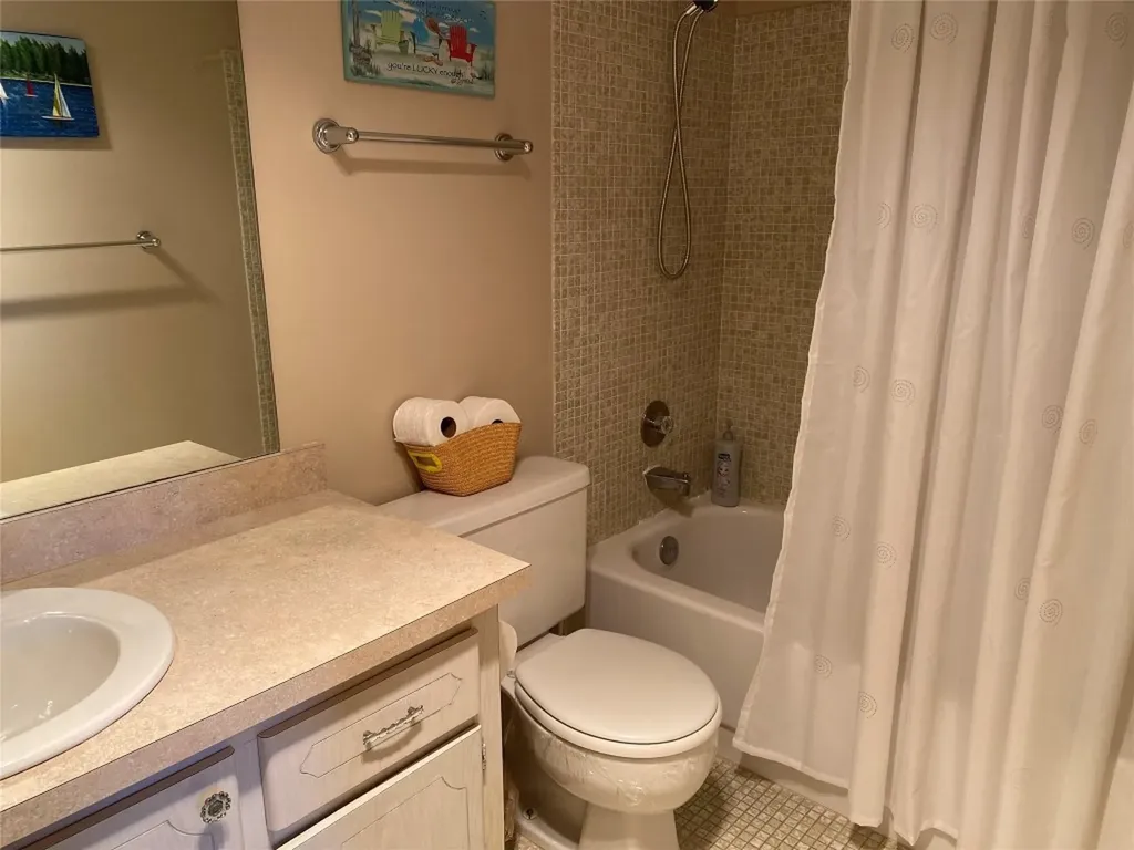 19 Ashby A Deerfield Beach FL 33442