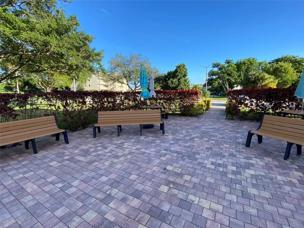 19 Ashby A Deerfield Beach FL 33442