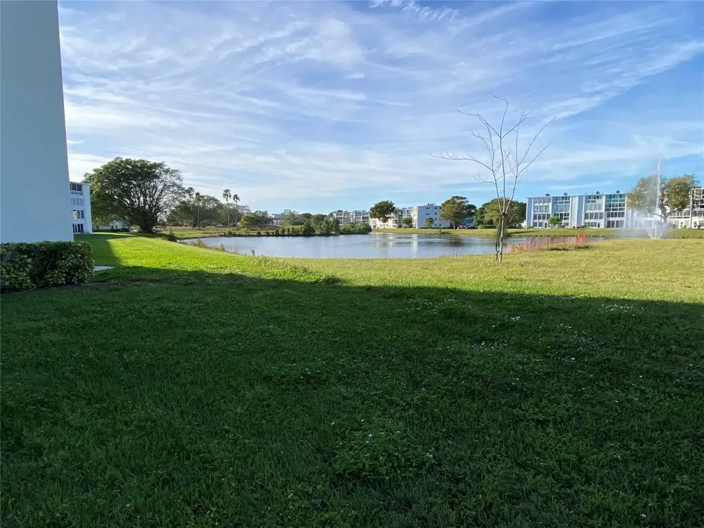 19 Ashby A Deerfield Beach FL 33442