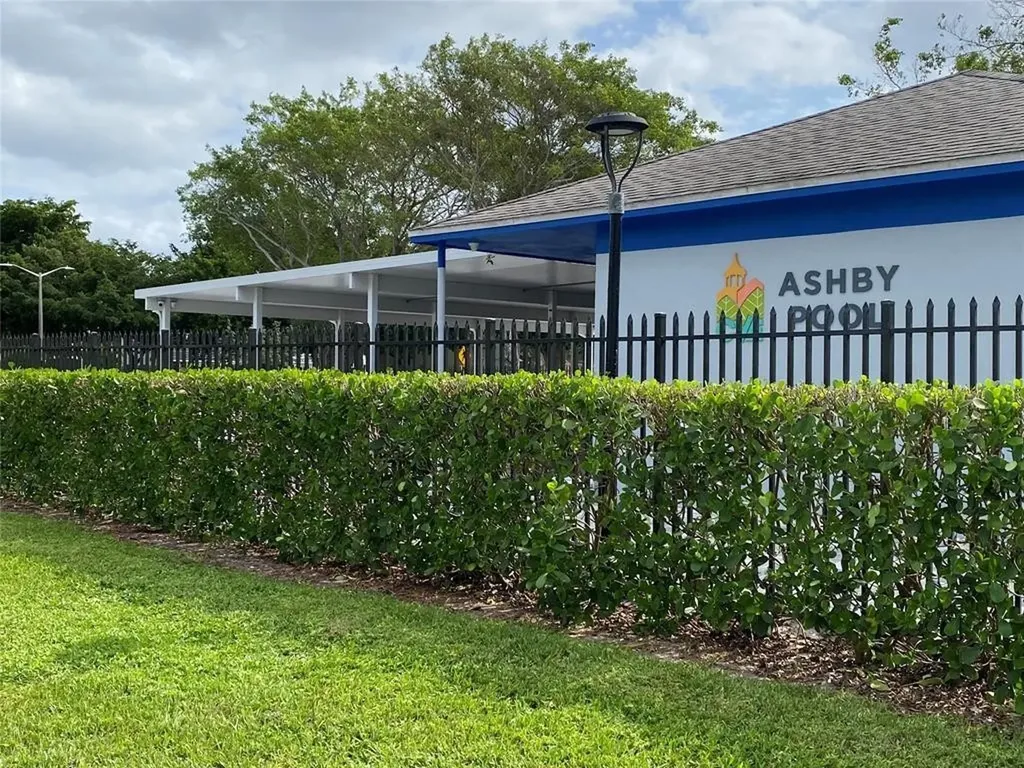 19 Ashby A Deerfield Beach FL 33442