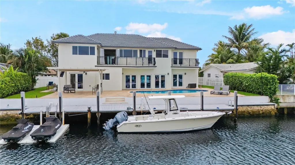 3801 NE 27th Avenue Lighthouse Point FL 33064