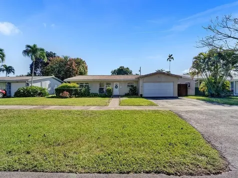 3608 Cleveland Street Hollywood FL 33021