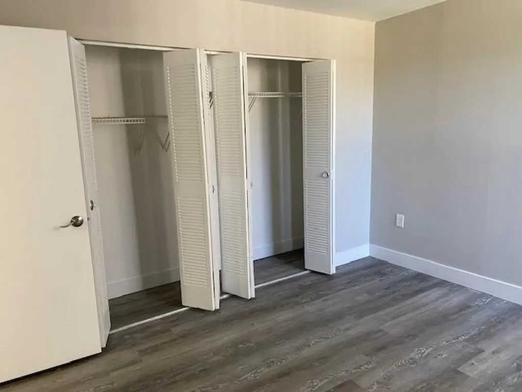 371 87th Terrace Plantation FL 33324
