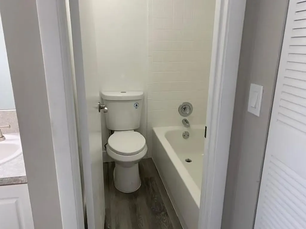 371 87th Terrace Plantation FL 33324