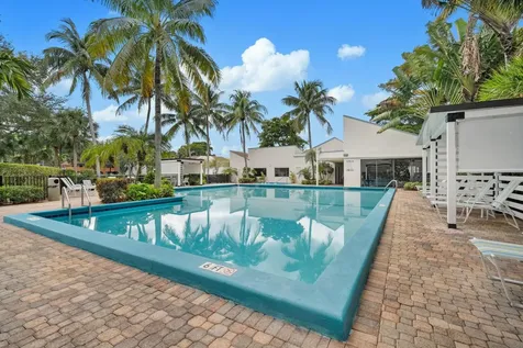 371 87th Terrace Plantation FL 33324