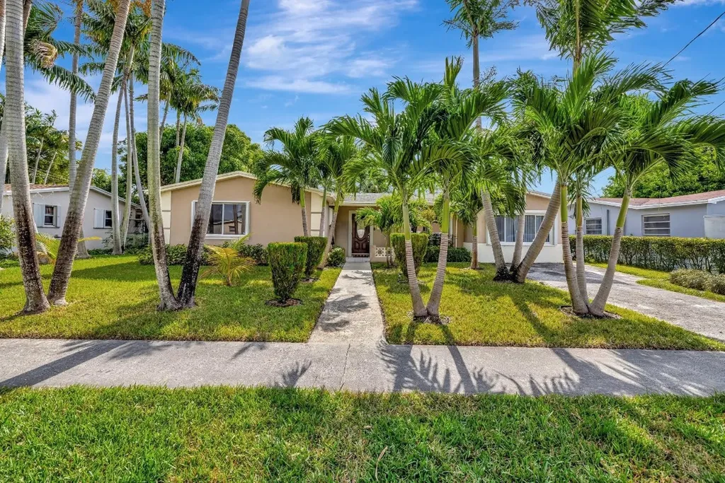 3210 NW 41st Street Lauderdale Lakes FL 33309