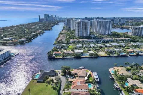642 Palm Drive Hallandale Beach FL 33009