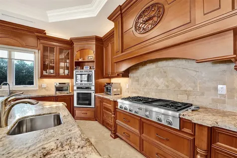 642 Palm Drive Hallandale Beach FL 33009