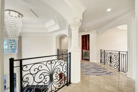 642 Palm Drive Hallandale Beach FL 33009
