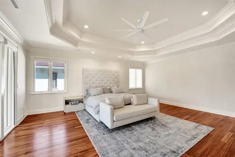 642 Palm Drive Hallandale Beach FL 33009