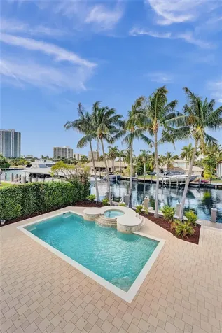 642 Palm Drive Hallandale Beach FL 33009