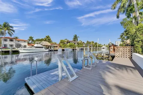 642 Palm Drive Hallandale Beach FL 33009