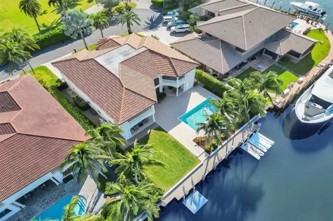 642 Palm Drive Hallandale Beach FL 33009