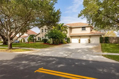 20381 NW 4th Street Pembroke Pines FL 33029