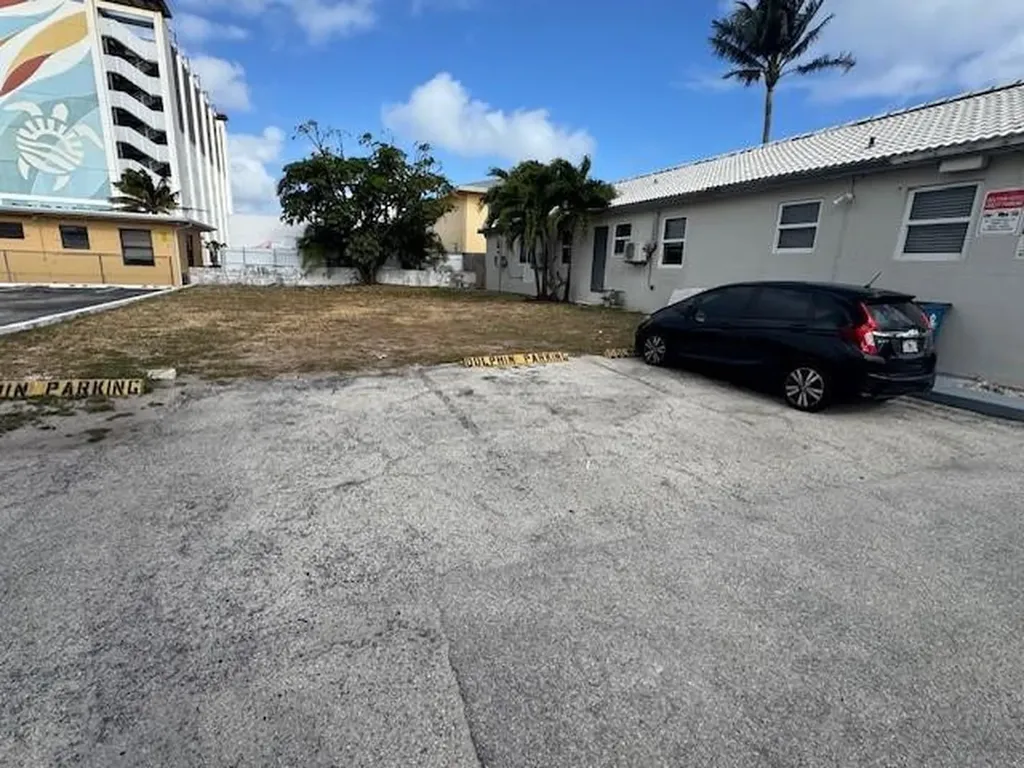 315 Mckinley Street Hollywood FL 33019