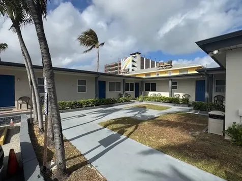 315 Mckinley Street Hollywood FL 33019