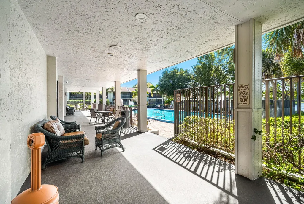 1244 S Military Trail Deerfield Beach FL 33442
