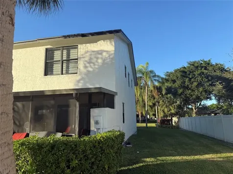 8814 SW 22nd Street Boca Raton FL 33433