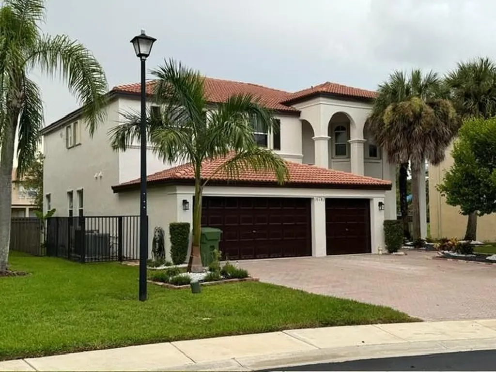 16783 SW 12th Street Pembroke Pines FL 33027
